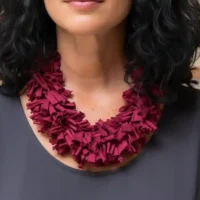 Collares